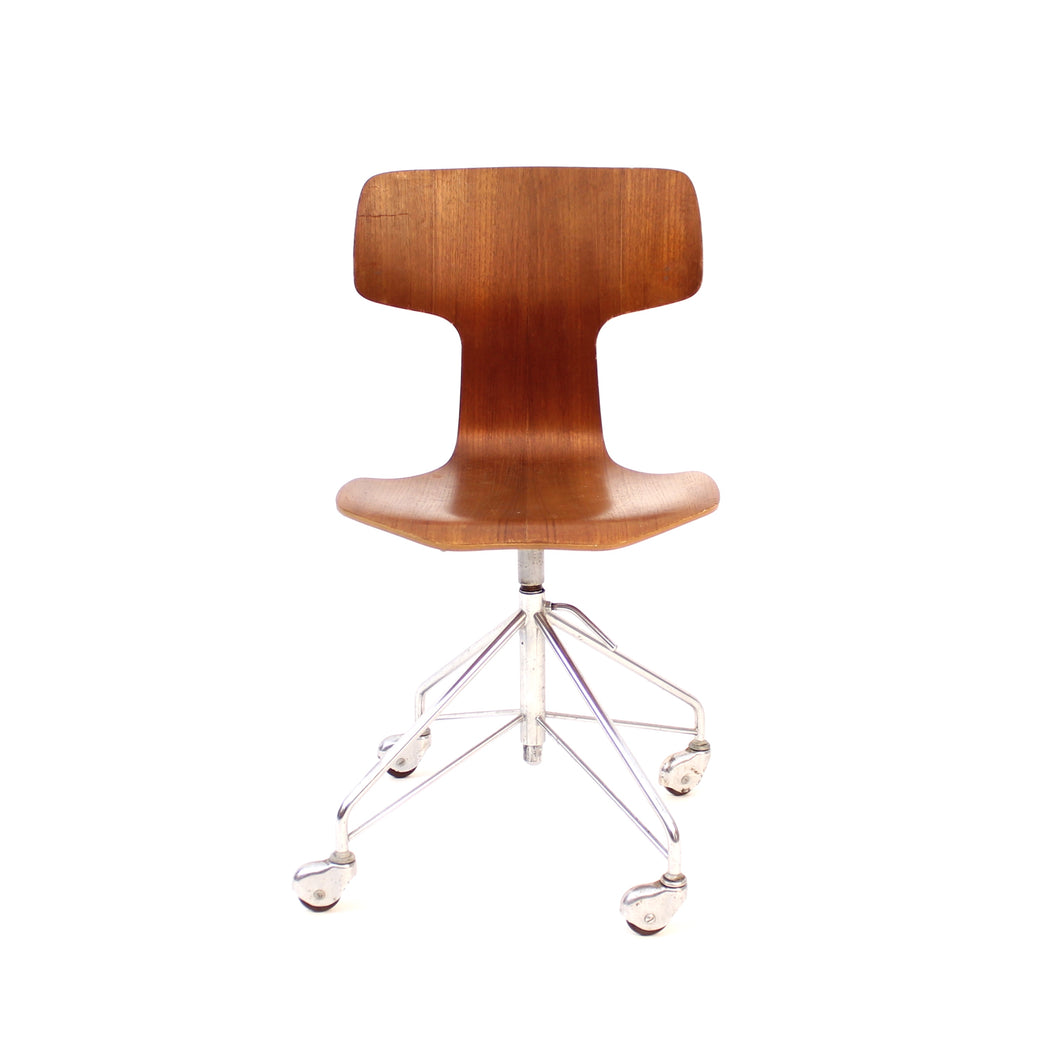 Arne Jacobsen, teak desk chair 