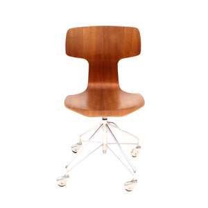 Arne Jacobsen, teak desk chair "T-chair, model 3113, Fritz Hansen, 1963