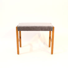 Load image into Gallery viewer, Scandinavian mid-century stool / piano stool in the style of Josef Frank, 1950s