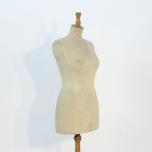 Load image into Gallery viewer, Mid-century female mannequin from Siegel &amp; Stockman, Paris, 1950s