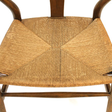 Load image into Gallery viewer, Early Hans J. Wegner, model CH24, Wishbone chair, Carl Hansen &amp; Søn, 1960s