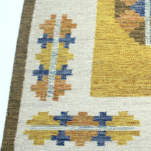Load image into Gallery viewer, Swedish flat weave Röllakan carpet, 1960s