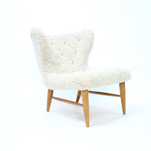Load image into Gallery viewer, Erik Bertil Karlén, Swedish sheep skin lounge chair for Firma Rumsinteriör, 1940s