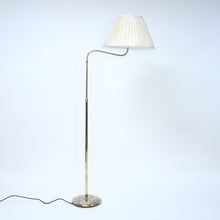 Load image into Gallery viewer, Bertil Brisborg, brass floor lamp model 30620 for Nordiska Kompaniet / NK, 1940s
