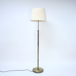 Josef Frank, very early example model 2148 floor lamp for Svenskt Tenn, 1934