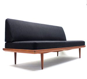 Peter Hvidt & Orla Mølgaard, Minerva sofa/daybed, France & søn, 1960s
