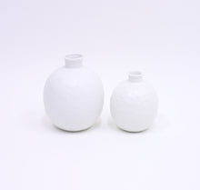 Load image into Gallery viewer, Gertrud Lönegren, rare set of 2 Capri vases for Rörstrand, 1950s
