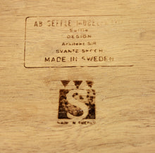 Load image into Gallery viewer, Svante Skogh, oak nesting tables, AB Seffle Möbelfabrik, 1960s