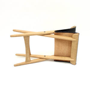 Oak and leather folding stool by Östen Kristiansson for Luxus, 1960s
