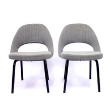Load image into Gallery viewer, Pair of Eero Saarinen Executive chairs by Knoll / Nordiska Kompaniet, 1960s