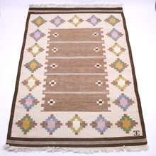 Load image into Gallery viewer, Swedish flat weave Röllakan carpet, 1950s