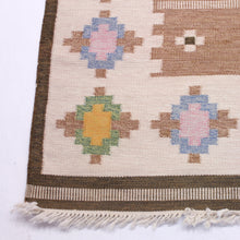 Load image into Gallery viewer, Swedish flat weave Röllakan carpet, 1950s