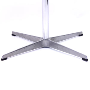 A. Jacobsen, B. Mathsson, P. Hein, Circular dining table, Fritz Hansen, 1987