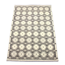 Load image into Gallery viewer, Swedish flat weave Röllakan carpet, 1950s