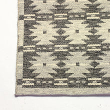 Load image into Gallery viewer, Swedish flat weave Röllakan carpet, 1950s