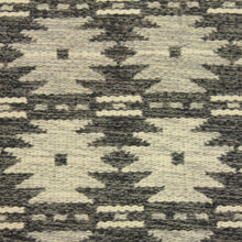 Load image into Gallery viewer, Swedish flat weave Röllakan carpet, 1950s