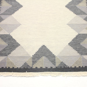 Swedish flat weave Röllakan carpet, 1970s