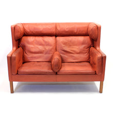 Load image into Gallery viewer, Børge Mogensen, Coupe leather sofa 2192, for Frederica, 1980s