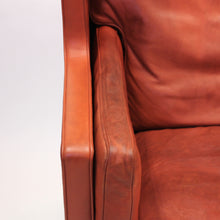 Load image into Gallery viewer, Børge Mogensen, Coupe leather sofa 2192, for Frederica, 1980s