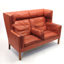 Load image into Gallery viewer, Børge Mogensen, Coupe leather sofa 2192, for Frederica, 1980s