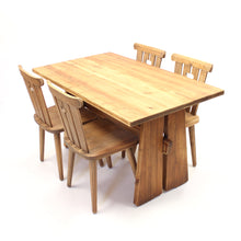 Load image into Gallery viewer, Swedish  pine dining set, attr. to Göran Malmvall, Sportstugemöbel, ca 1950