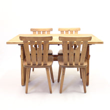 Load image into Gallery viewer, Swedish  pine dining set, attr. to Göran Malmvall, Sportstugemöbel, ca 1950