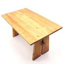 Load image into Gallery viewer, Swedish  pine dining set, attr. to Göran Malmvall, Sportstugemöbel, ca 1950