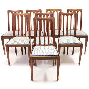 Set of 8 oak architectural Art Nouveau chairs, early 20th century