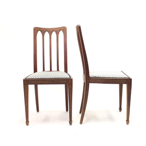 Set of 8 oak architectural Art Nouveau chairs, early 20th century