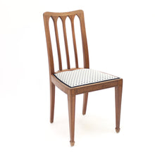 Load image into Gallery viewer, Set of 8 oak architectural Art Nouveau chairs, early 20th century
