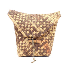 Load image into Gallery viewer, Rare land large northern Swedish &quot;Kont&quot; weaved birch bark basket, early 20th century