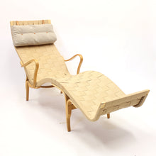 Load image into Gallery viewer, Bruno Mathsson, Pernilla 3 chaise lounge for Karl Mathsson, 1959