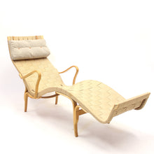 Load image into Gallery viewer, Bruno Mathsson, Pernilla 3 chaise lounge for Karl Mathsson, 1959