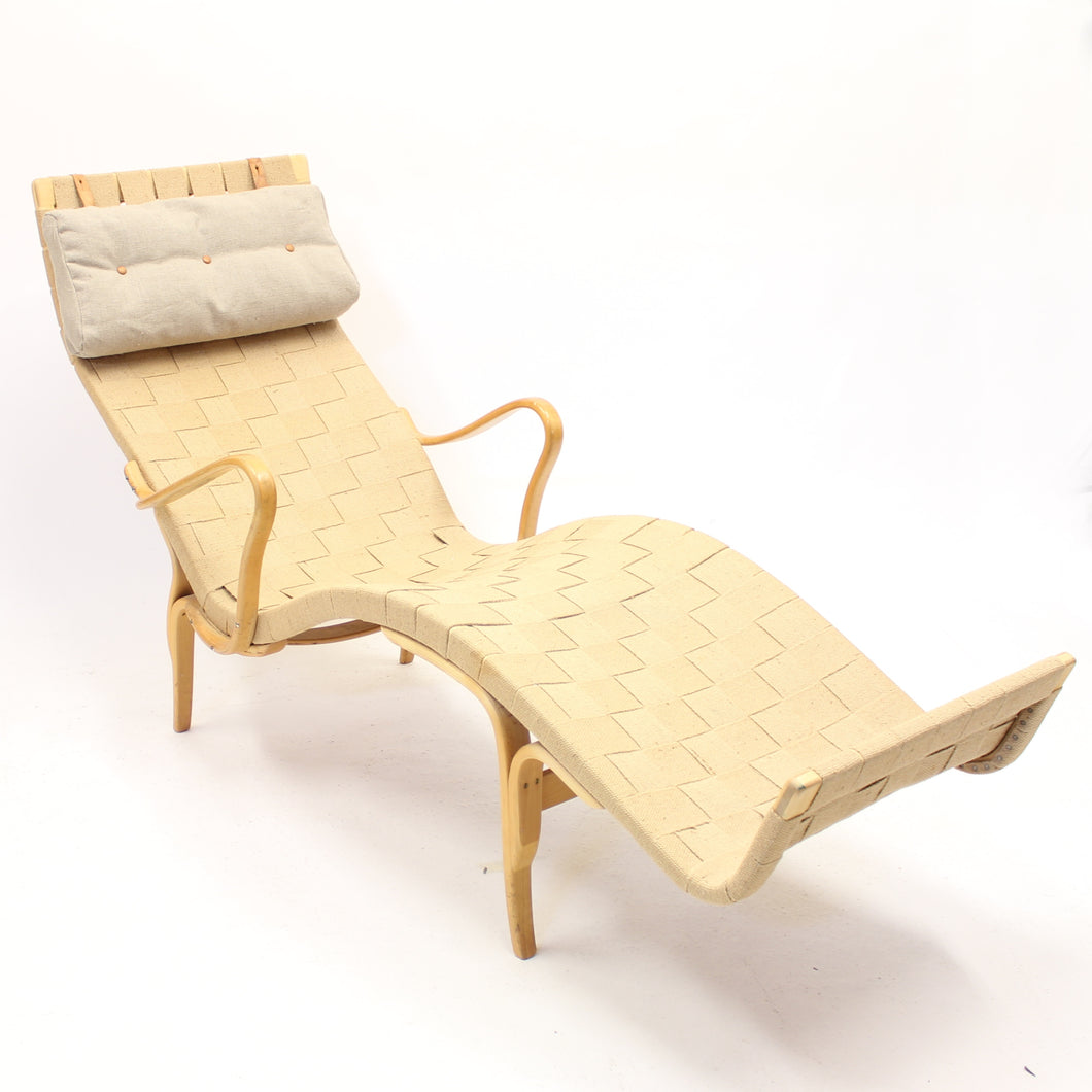 Bruno Mathsson, Pernilla 3 chaise lounge for Karl Mathsson, 1959