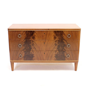Swedish Modern Pyramid Mahogany chest of drawers, ca 1940s