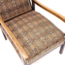 Load image into Gallery viewer, Antique Arts &amp; Crafts oak reclining chair, early 20th century