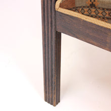 Load image into Gallery viewer, Antique Arts &amp; Crafts oak reclining chair, early 20th century