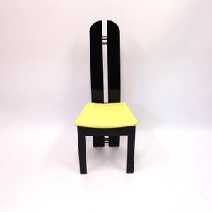 Set of 4 high back postmodern chairs form Mørkøv Møbelindustri ApS, 1980s