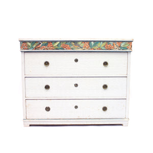 Unique eclectic artistic chest of drawer, early 20th century