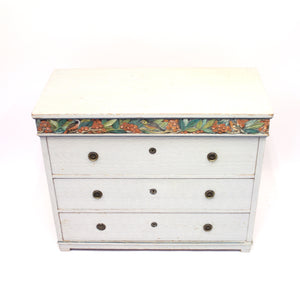 Unique eclectic artistic chest of drawer, early 20th century