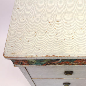 Unique eclectic artistic chest of drawer, early 20th century