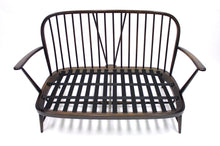 Load image into Gallery viewer, Windsor sofa by Lucian Ercolani for Ercol, 1970s